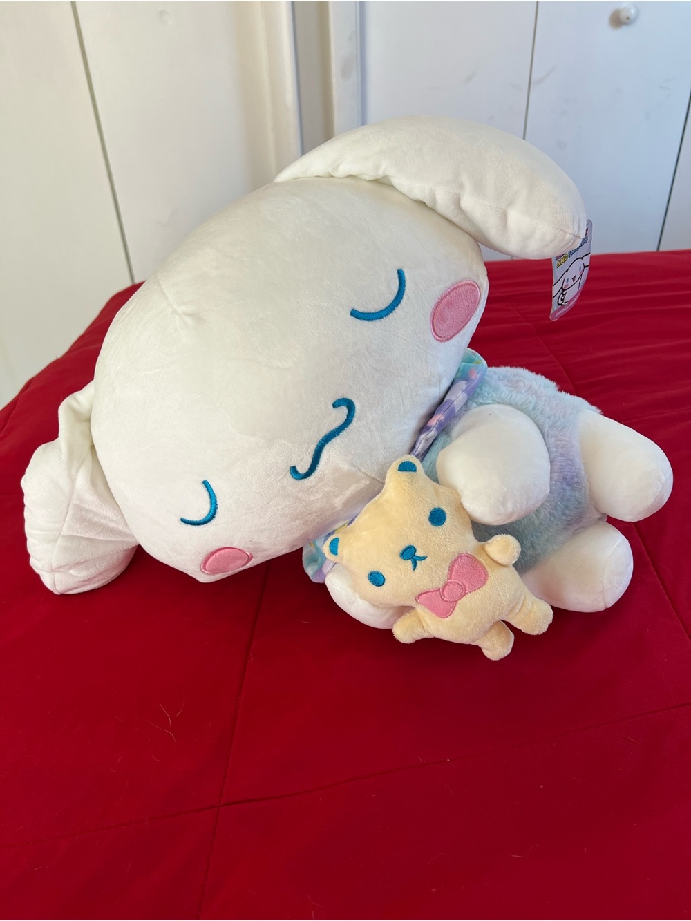 Jazwares Sanrio Sleeping Cinnamaroll w/Teddy bear 20” Stuffed Plush Hello Kitty
